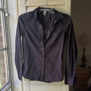 4/$25 SALE Women’s H&M Size 4 Black and White Polka Dots Fitted Button Up Cotton